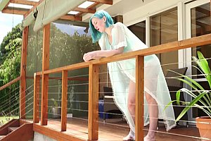 公车上玩弄人妻